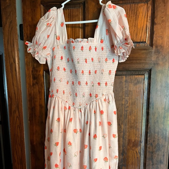 JessaKae Berry Basket - Picture 1 of 2